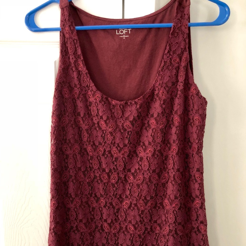 Dressy Loft Burgundy Tank M